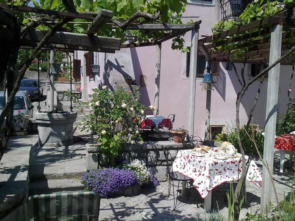 Guesthouse Kuca Na Sterne Lovran Εξωτερικό φωτογραφία