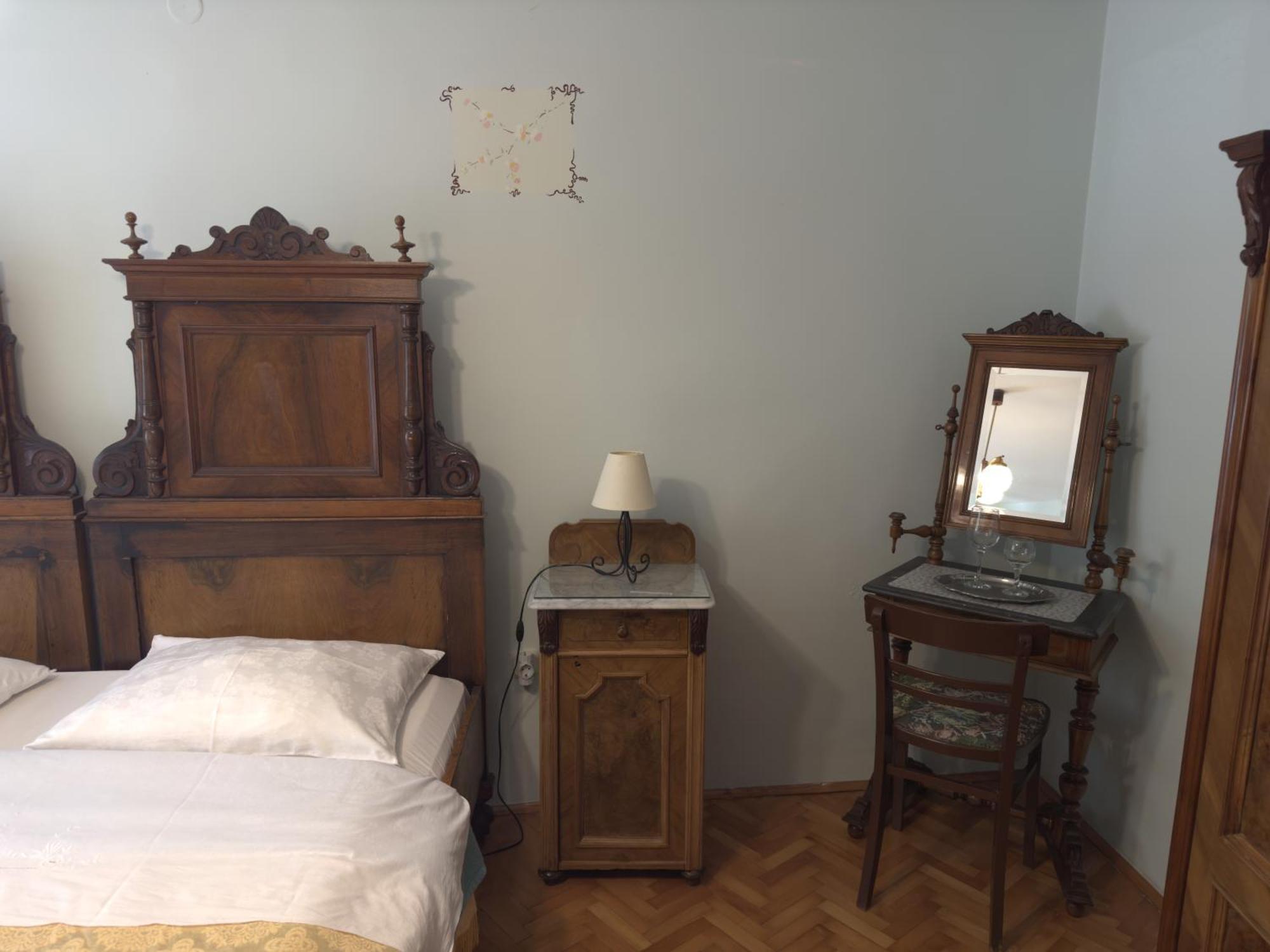 Guesthouse Kuca Na Sterne Lovran Εξωτερικό φωτογραφία