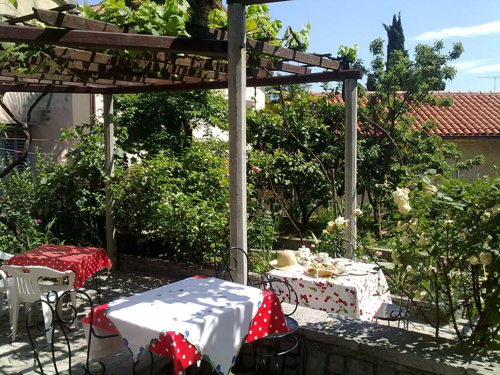 Guesthouse Kuca Na Sterne Lovran Εξωτερικό φωτογραφία