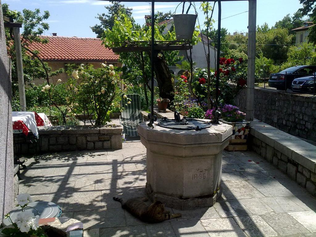 Guesthouse Kuca Na Sterne Lovran Εξωτερικό φωτογραφία